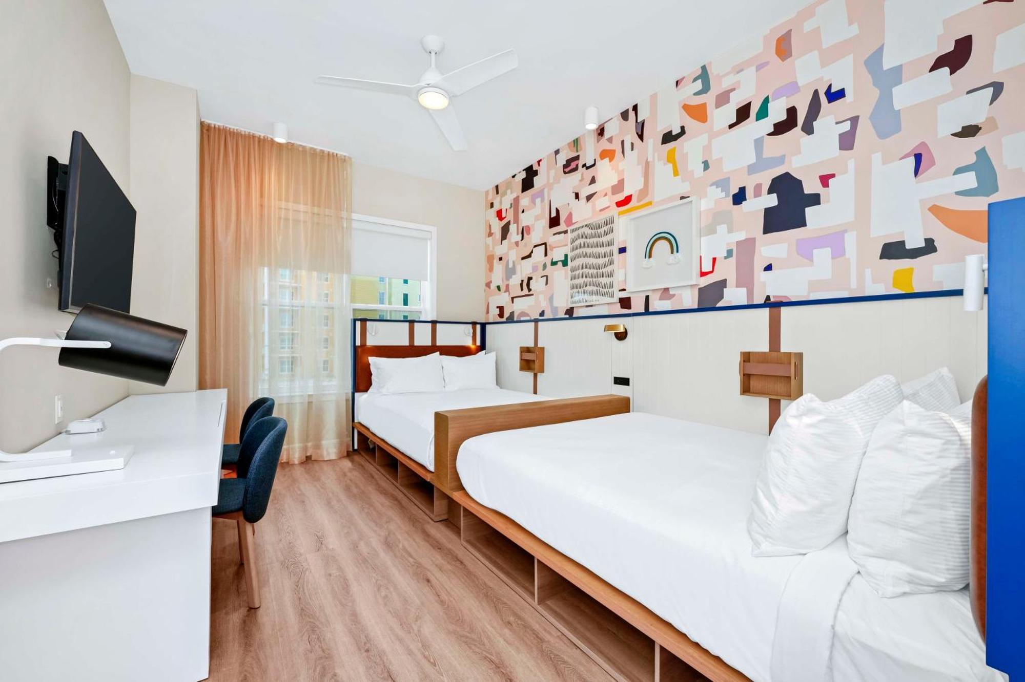 Embassy Suites By Hilton Orlando Sunset Walk كيسيمي المظهر الخارجي الصورة
